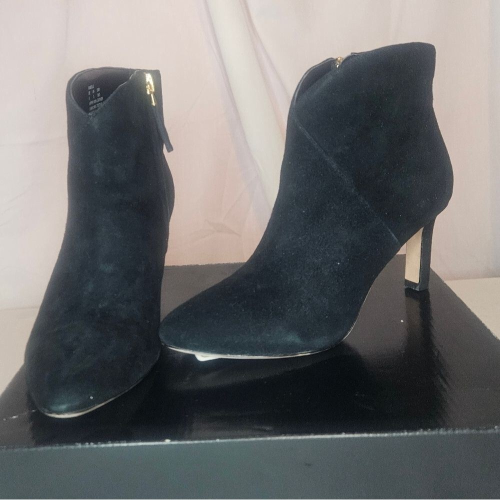 LAUREN RALPH LAUREN ISABELLE SUEDE BOOTIE ANKLE BOOTS Sz 5 NWT Retail $195